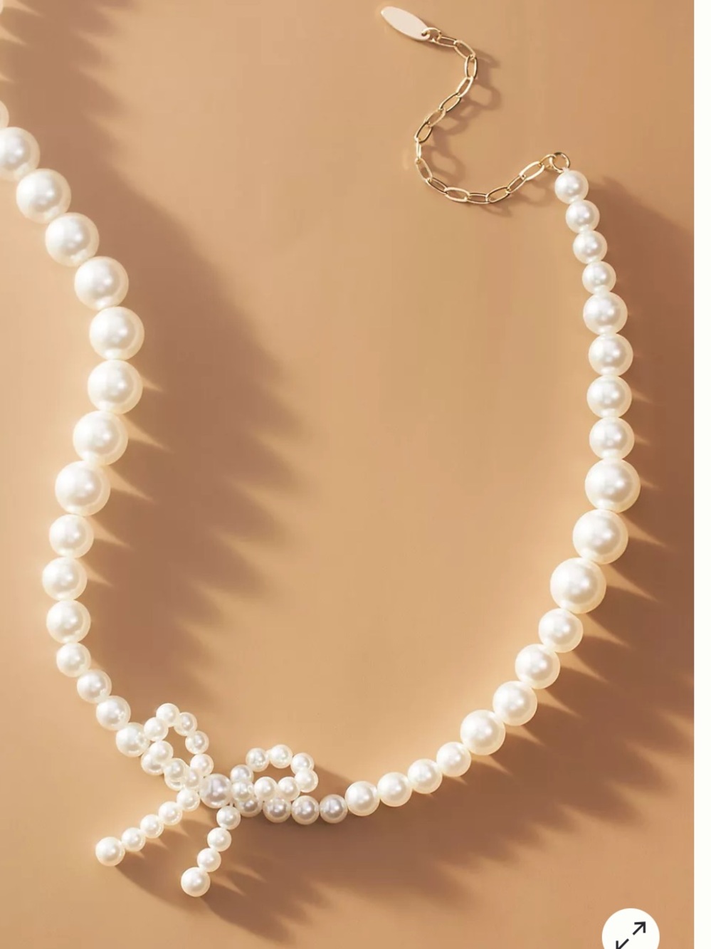 Anthropologie Bow & Graduated Pearl necklace SOLD OUT NWTS